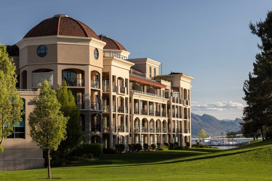 Vooraanzicht van de Royal Kelowna in British Columbia in Canada.