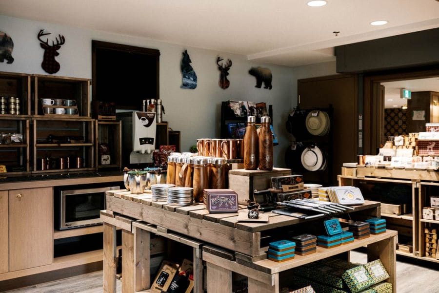 De gift shop bij Mount Royal Hotel in Banff Canada