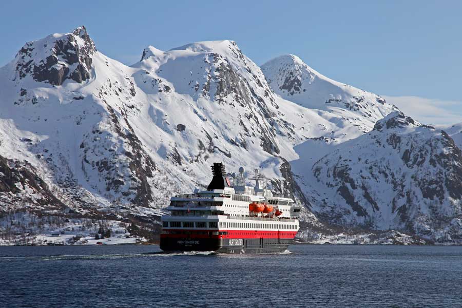 2024/2025 Hurtigruten Noorderlicht reis Bergen - Kirkenes met BBI Travel