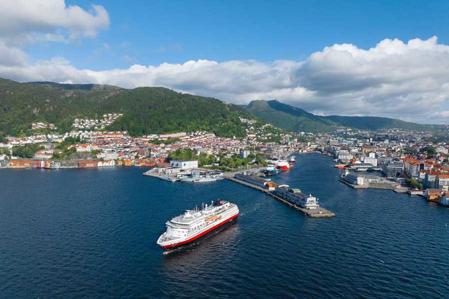 Hurtigruten North Cape Line vanuit Hamburg