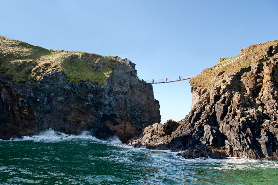 Carrick-a-Rede ropebridge autorondreis Ierland B&B