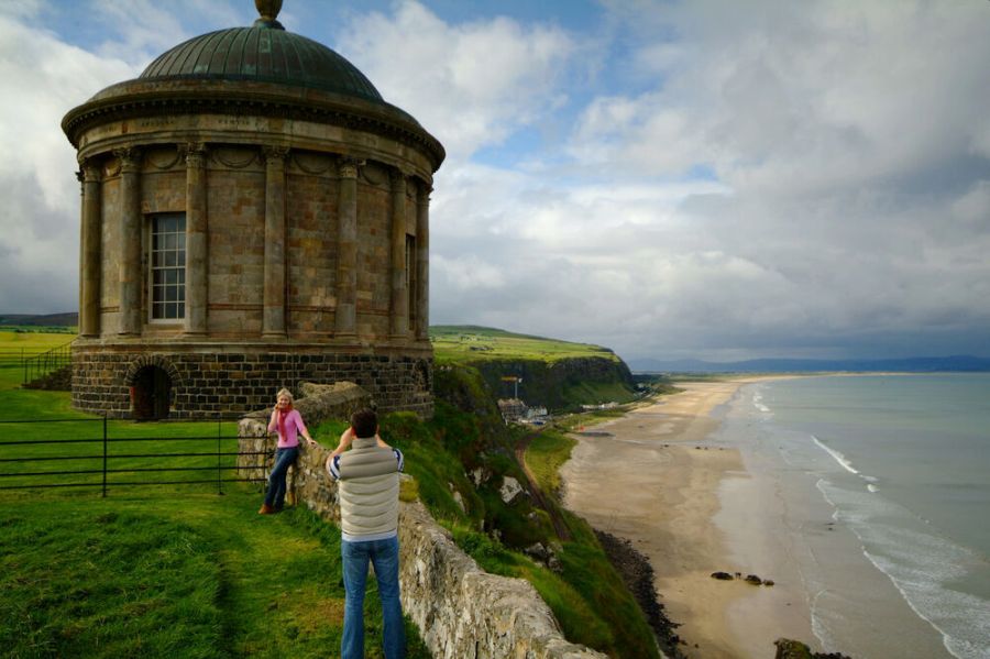 Mussenden Temple Downhill autorondreis Ierland B&B