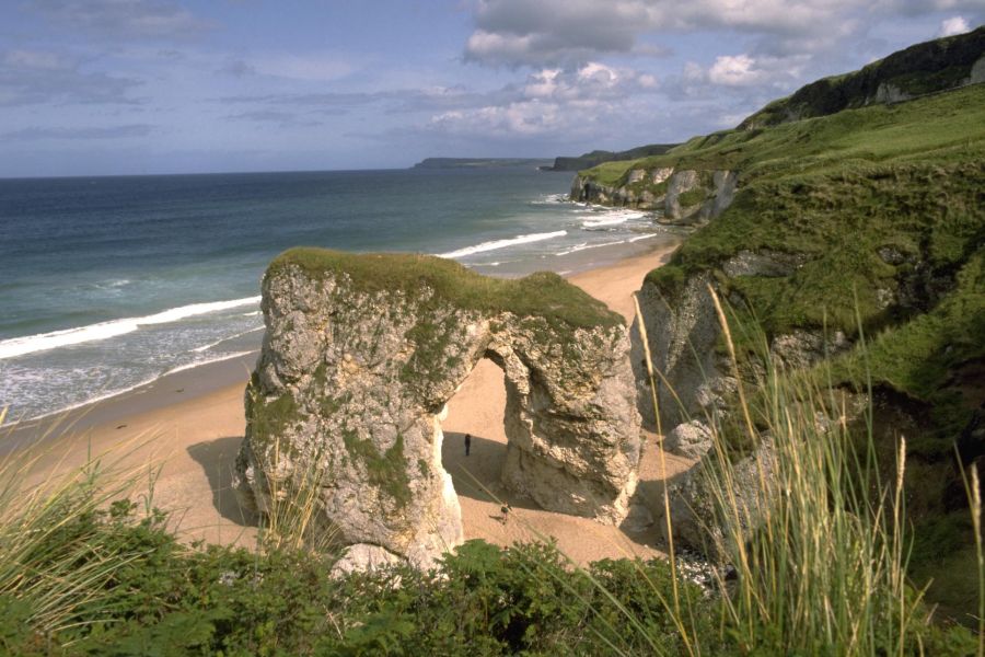 Antrim Coast strand autorondreis Ierland B&B