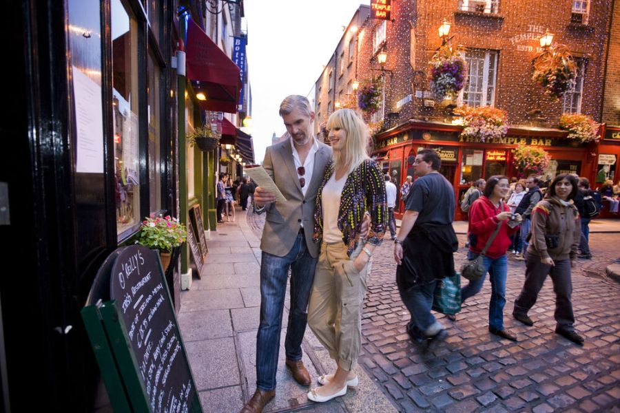Dublin Temple Bar autorondreis Ierland hotels