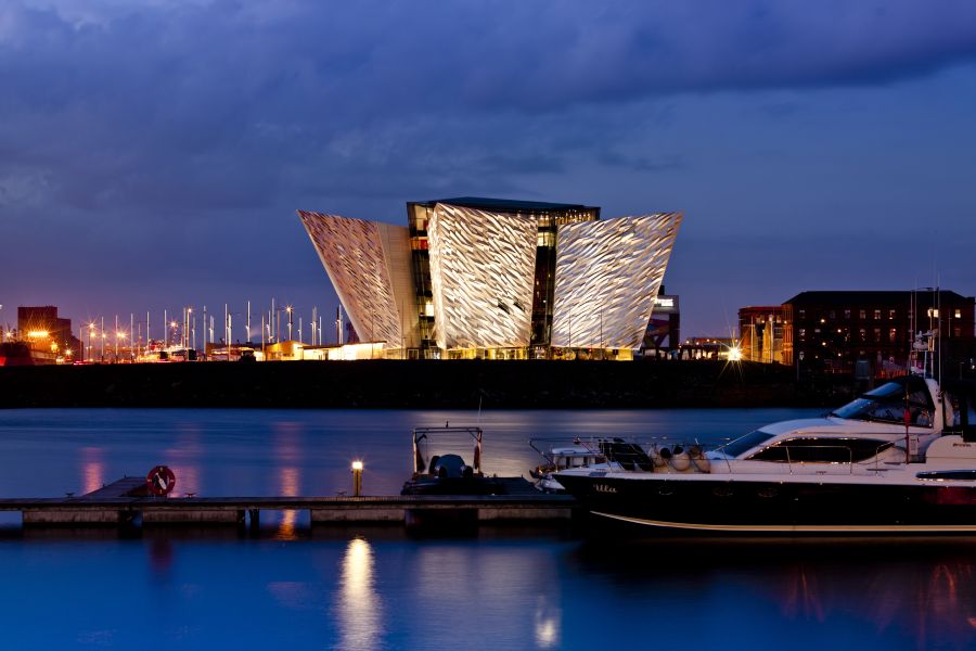 Belfast Titanic autorondreis Ierland hotels