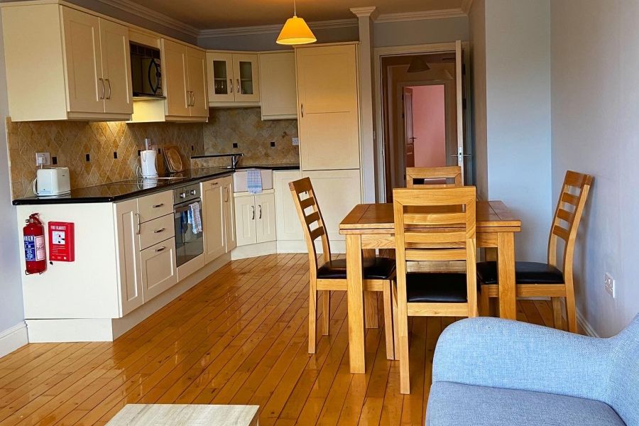 Schull Harbour Apartments - Schull