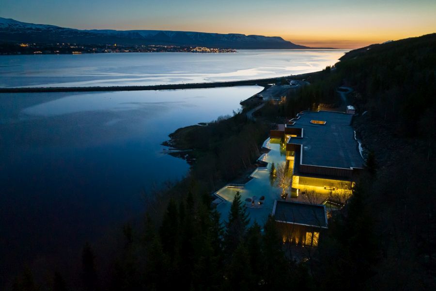 8-daagse vliegreis Akureyri incl. busexcursies