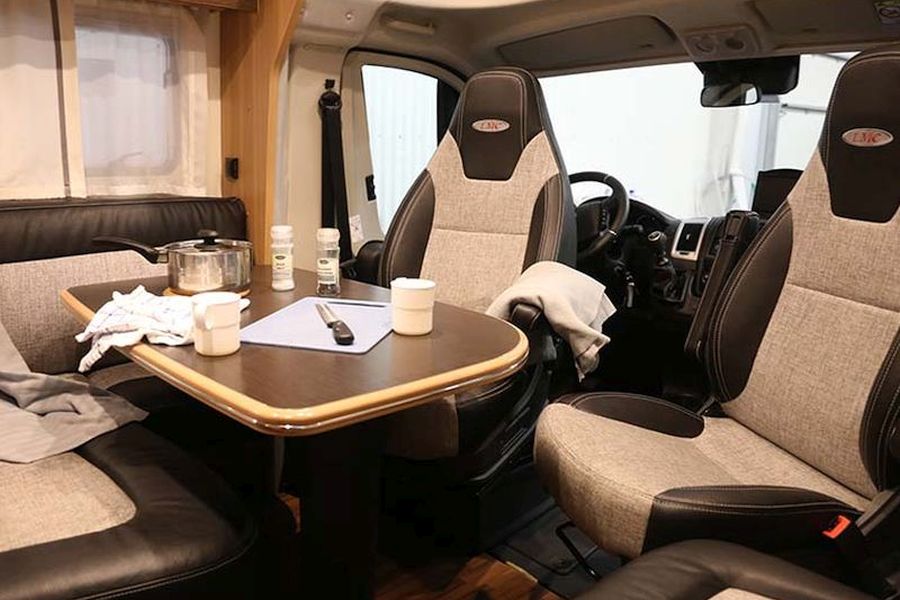 Campers & motorhomes vanuit Akureyri Europcar