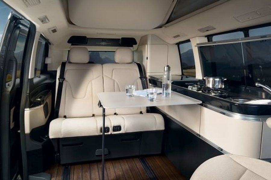 Campers & motorhomes vanuit Akureyri Europcar