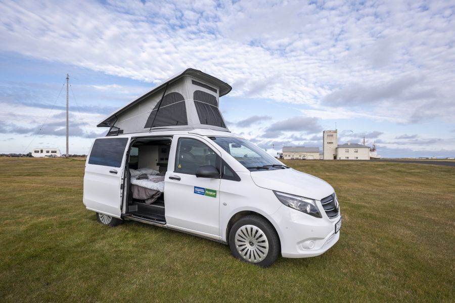 Campers & motorhomes vanuit Akureyri Europcar