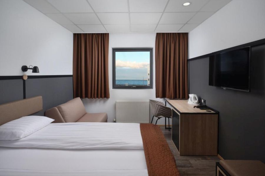 Hotel Cabin, Reykjavik