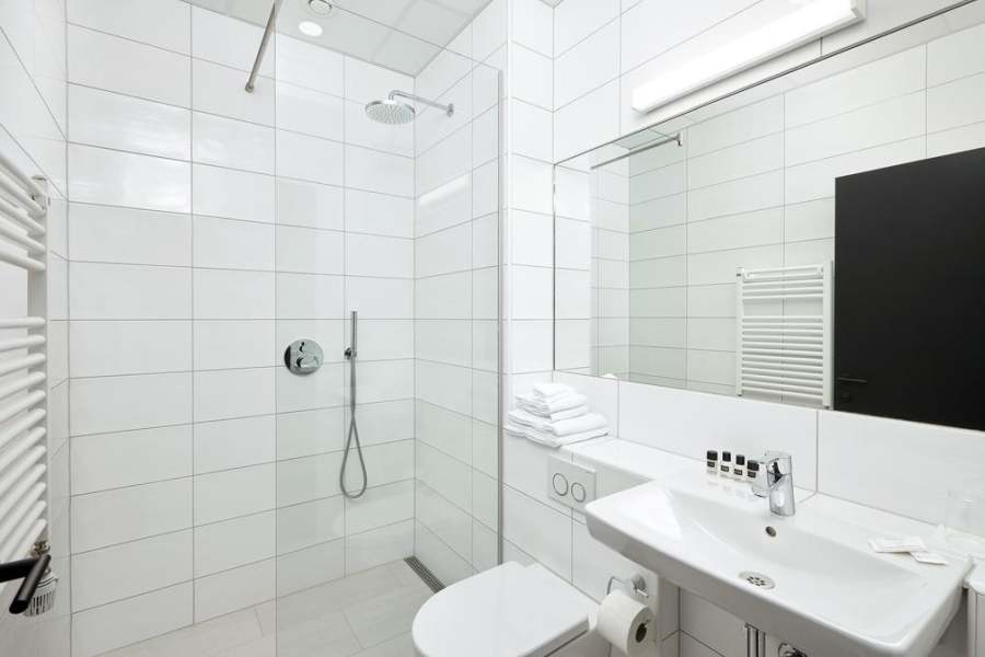 Hotel Cabin, Reykjavik