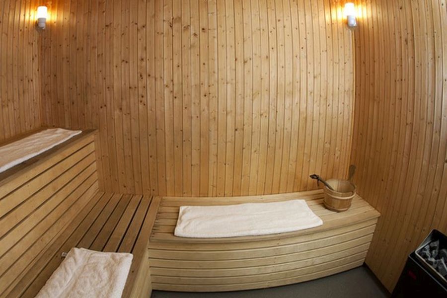 The Highland Center, Hrauneyjar