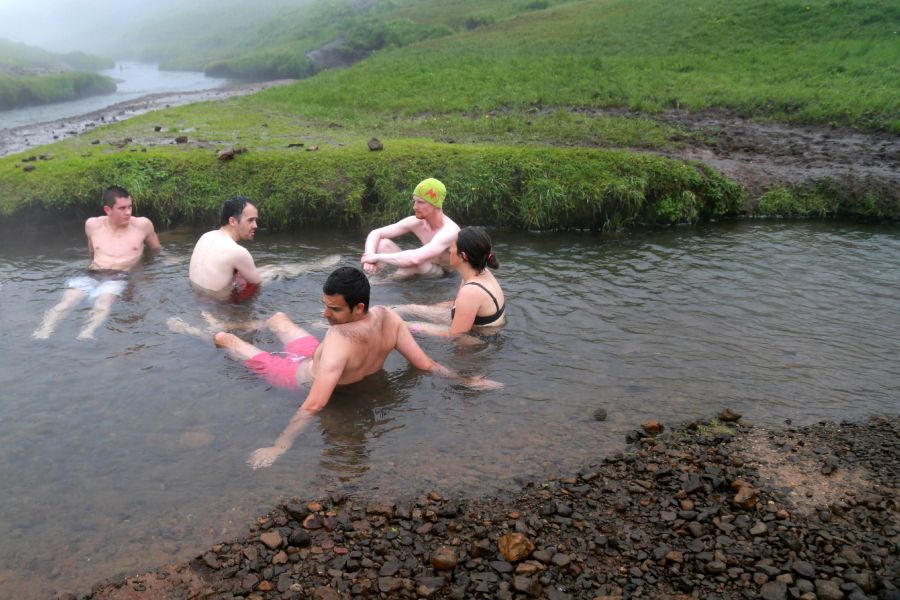 Reykjadalur warmwater riviertje Zuid-IJsland