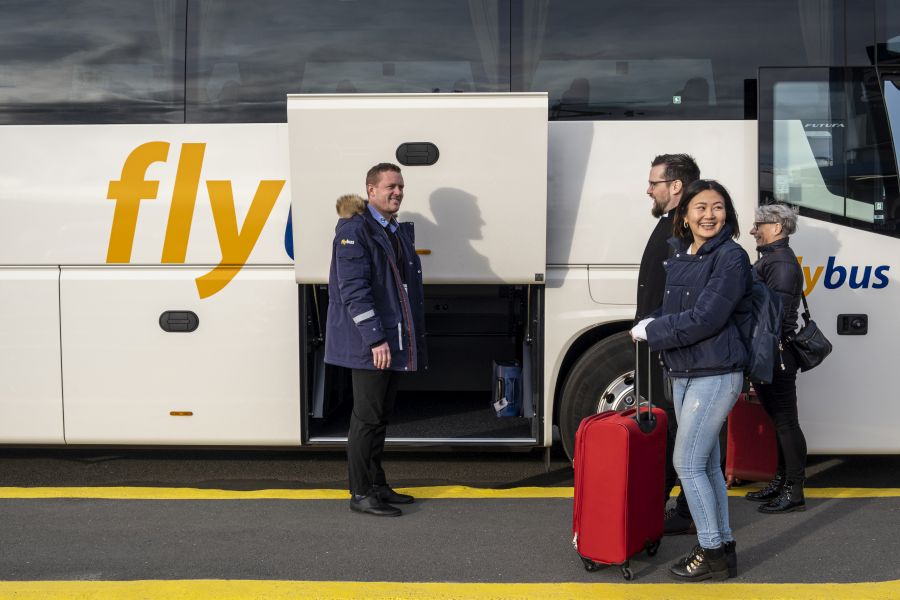 FlyBus transfers Keflavik Airport - Reykjavik