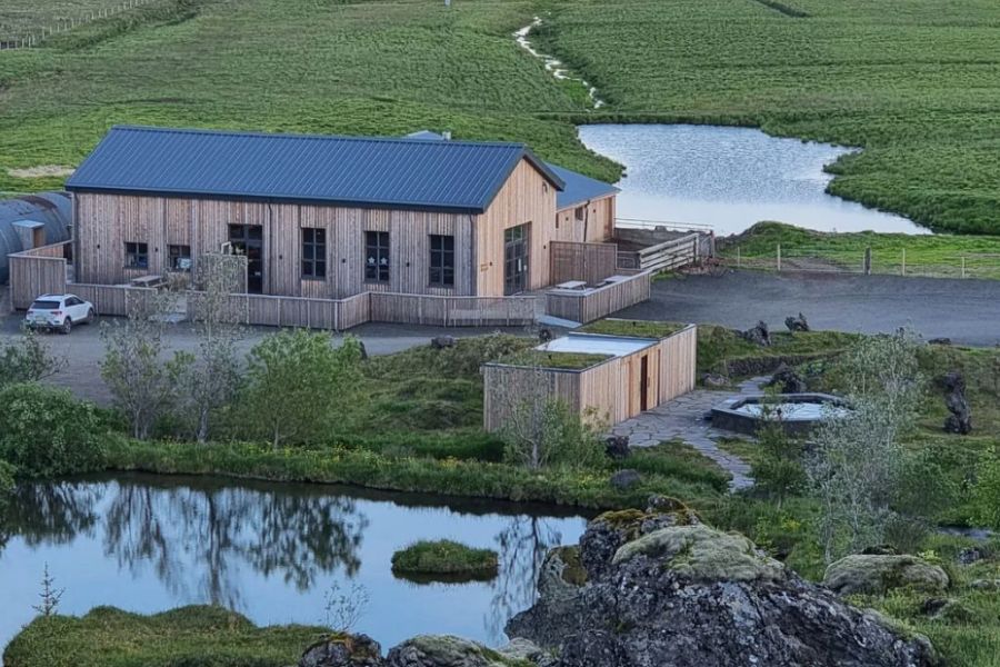 Midhraun cottages & appartementen Snaefellsnes