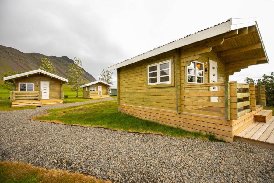 Moar Cottages, Akranes