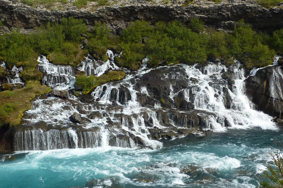 Hraunfossar waterval