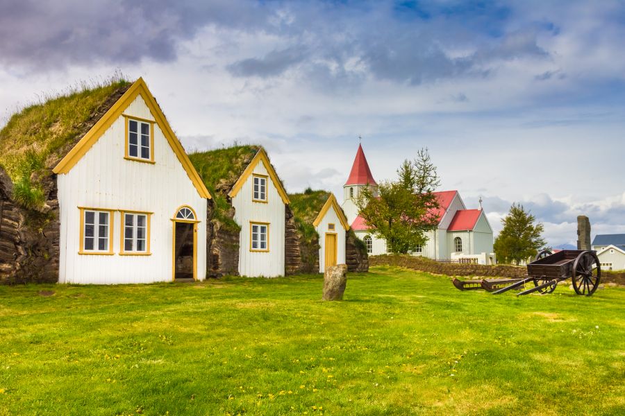 Glaumbaer turf cottages IJsland