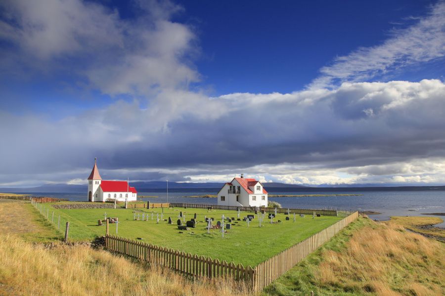 Kerkje Autorondreis IJsland