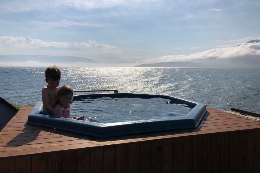 Hot tub  IJsland