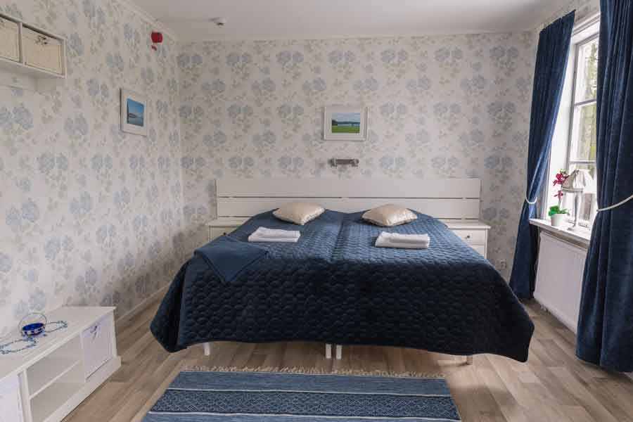 tweepersoonskamer van Sommarhagen in Boxholm in Zweden 